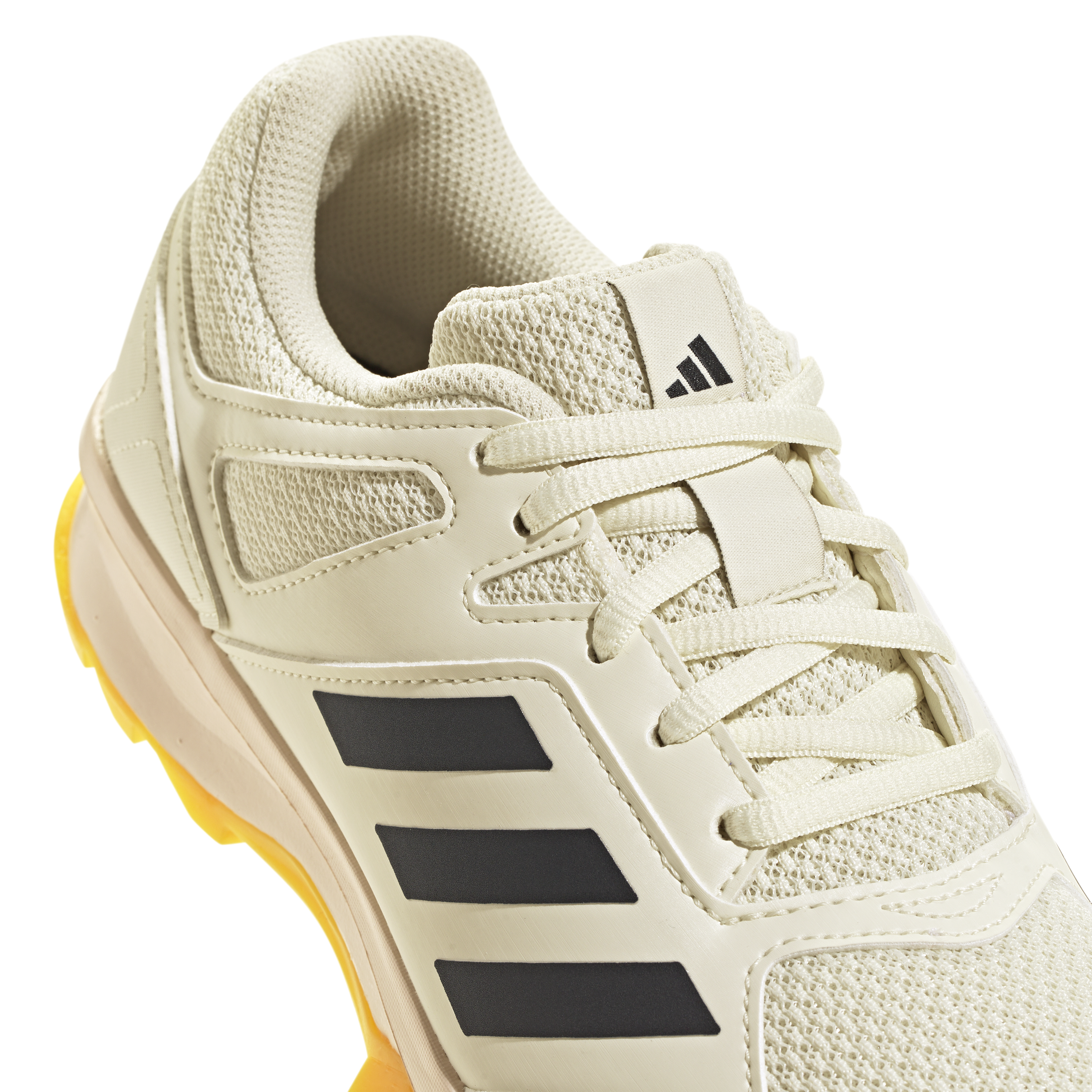 Adidas Fabela Rise Ivory Senior 24/25